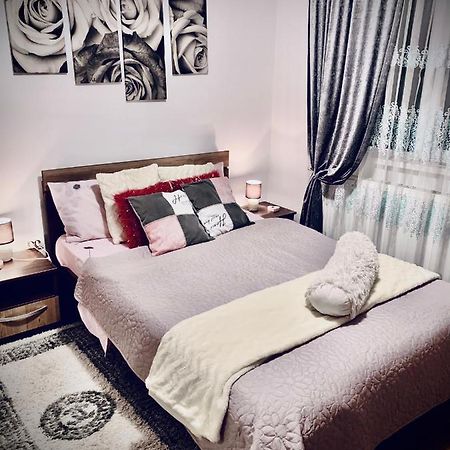 Home Residence Алба-Юлія Екстер'єр фото