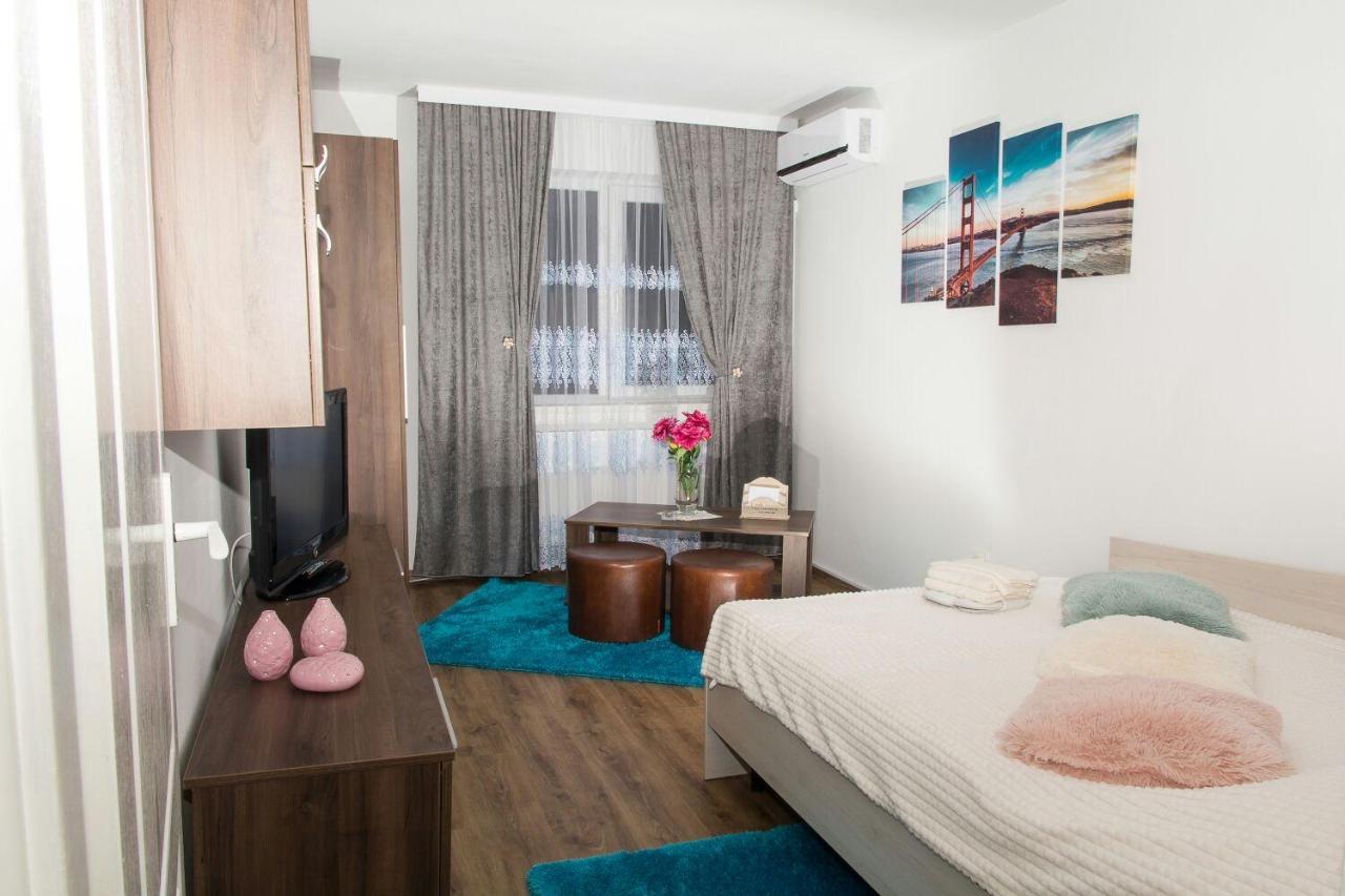 Home Residence Алба-Юлія Екстер'єр фото